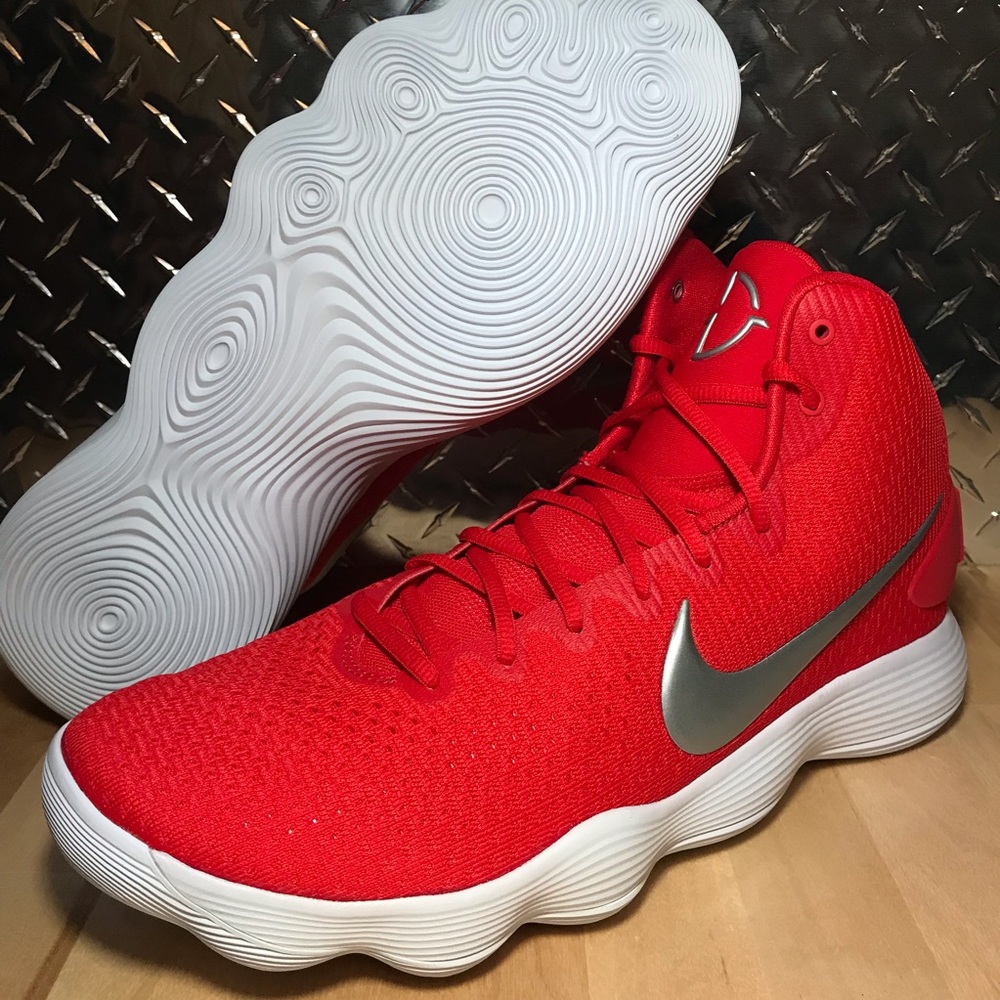 Nike Hyperdunk 2017 TB